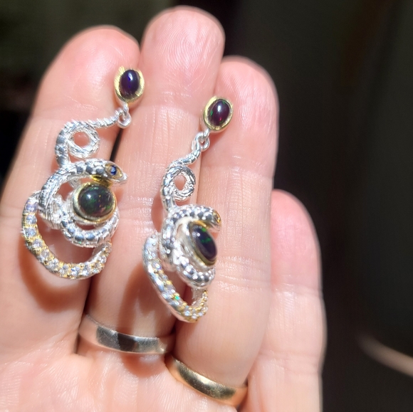 Black Opal sapphire &Topaz Sterling &Gold serpent 🐍 earrings - Picture 9 of 9